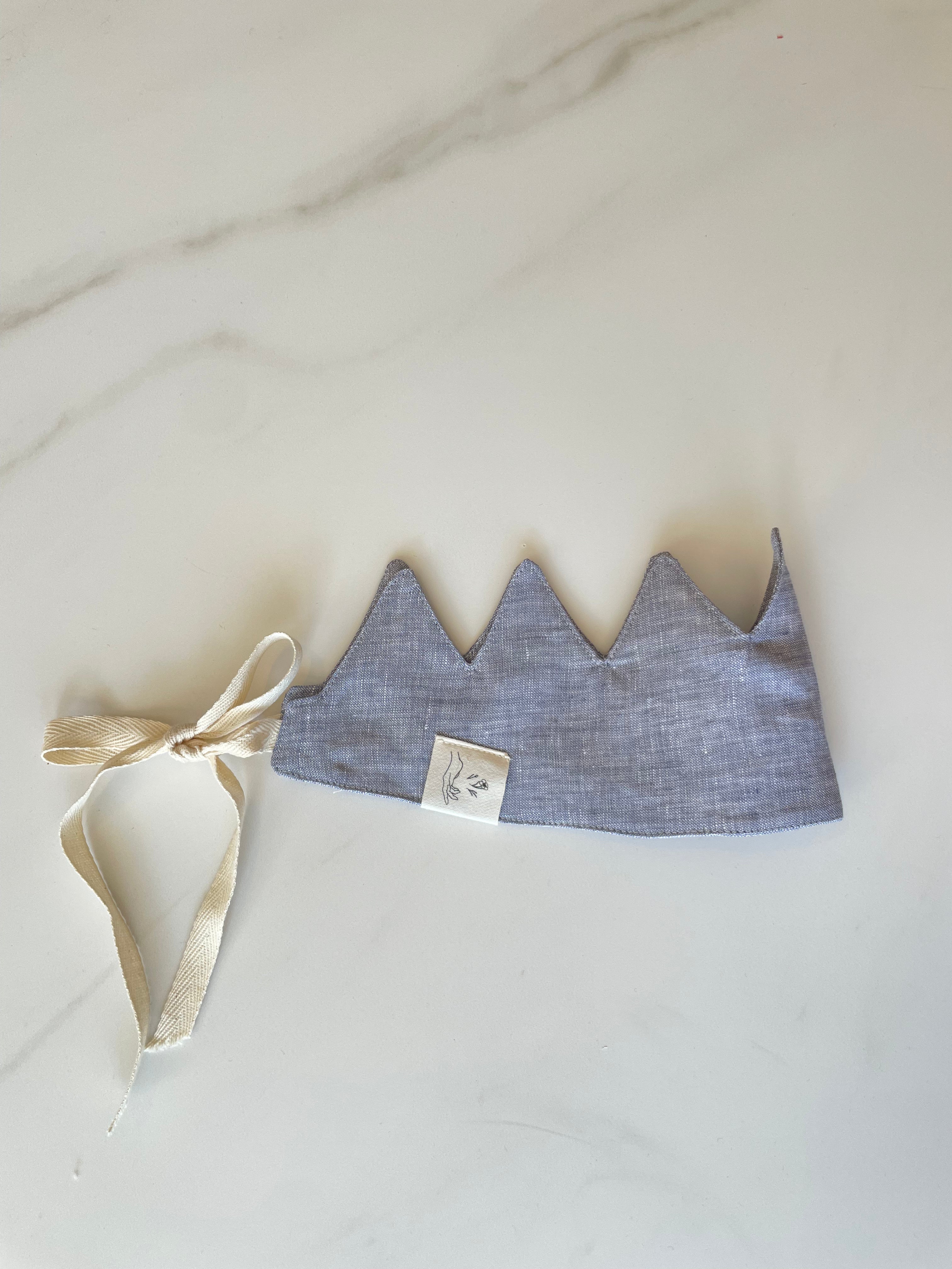 Linen Crown