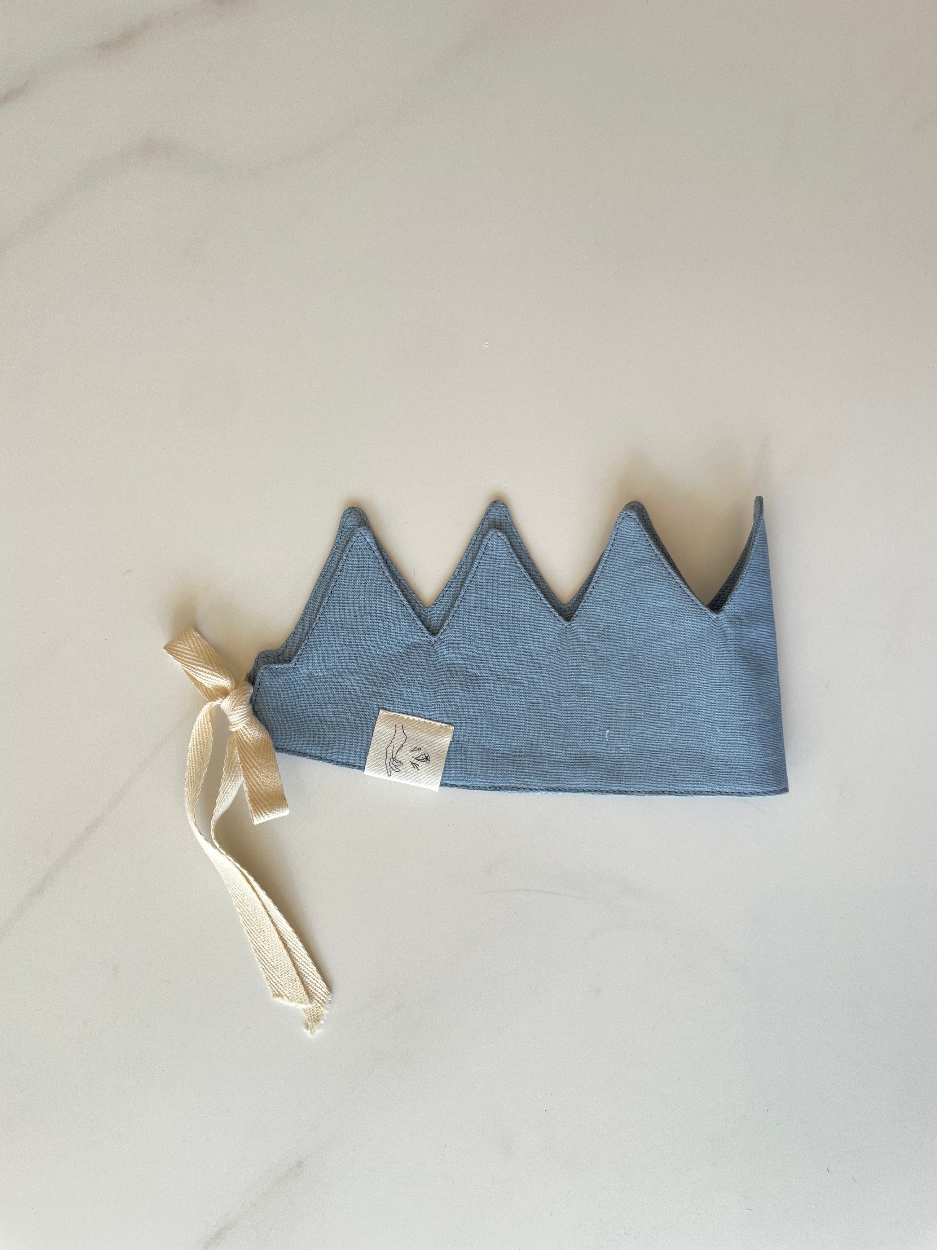 Linen Crown