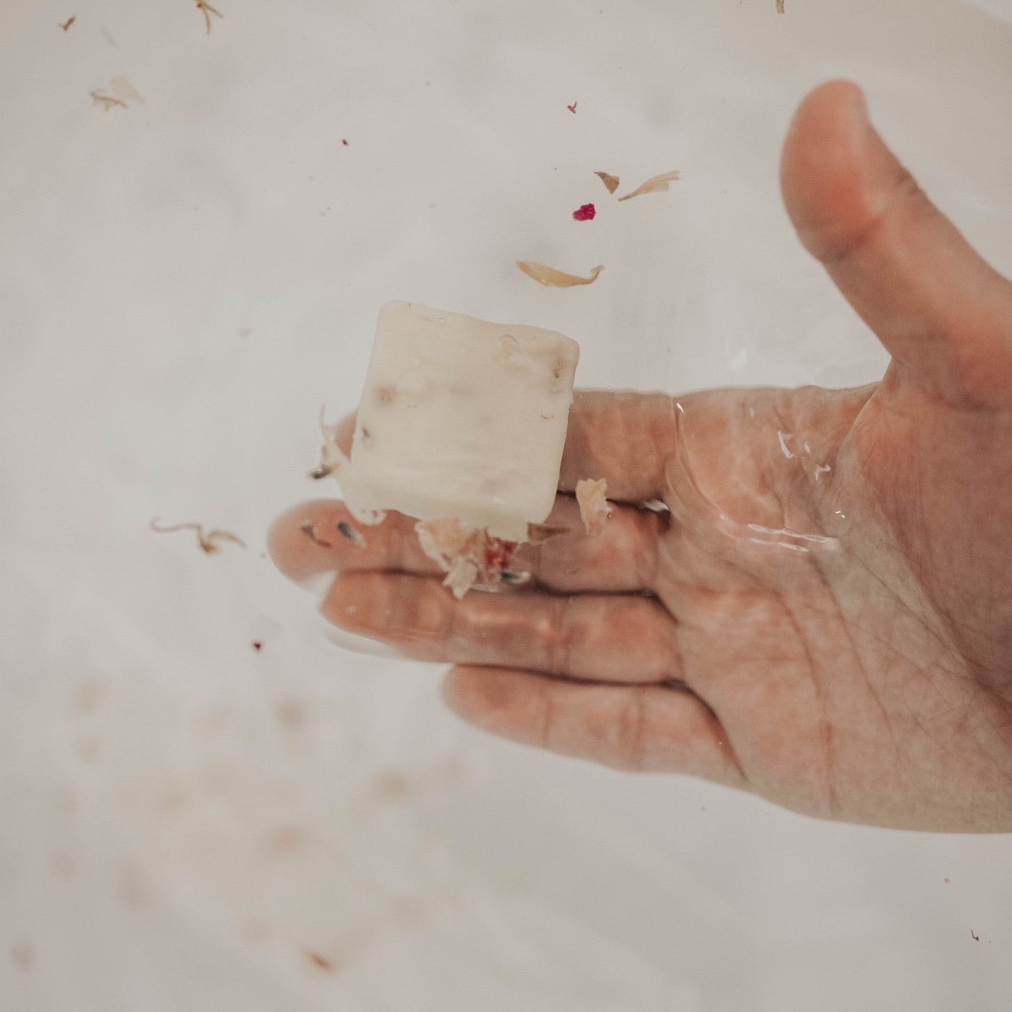 Bath Lover's Bundle: Bath Melt + Bath Salt + 2 Bath Bombs