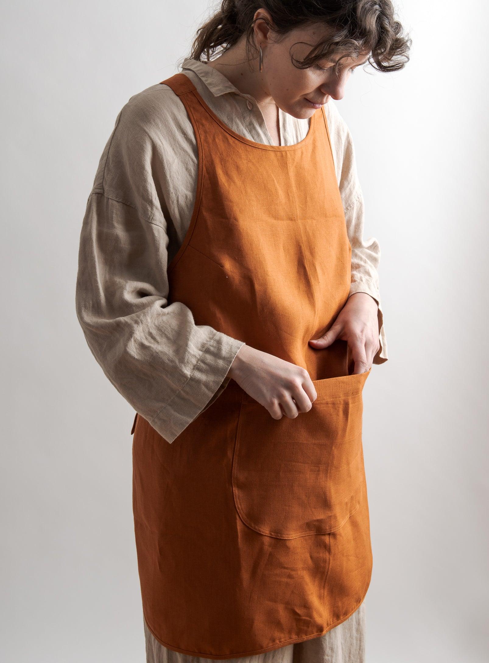 Linen Apron - Burnt orange